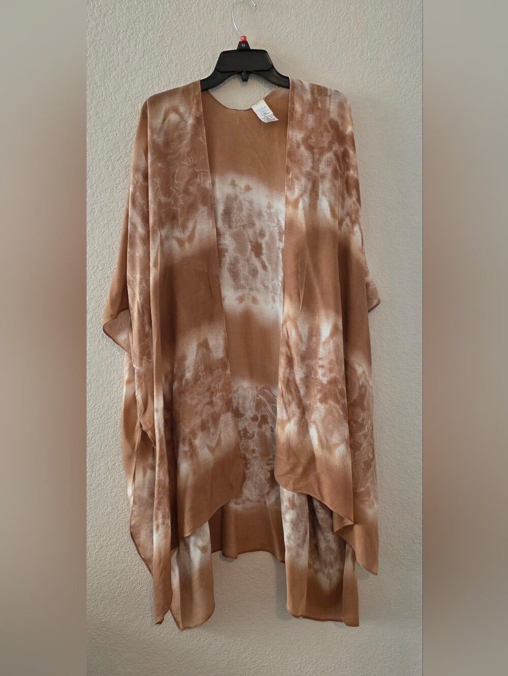 Time and Tru Caramel and Cream Tie-Dye Satin Kimono